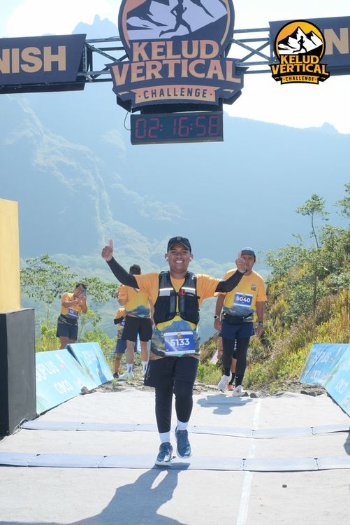 Race photo from Kelud Vertical Challenge 2024