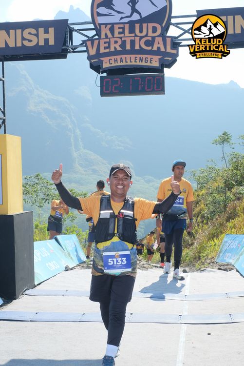 Race photo from Kelud Vertical Challenge 2024