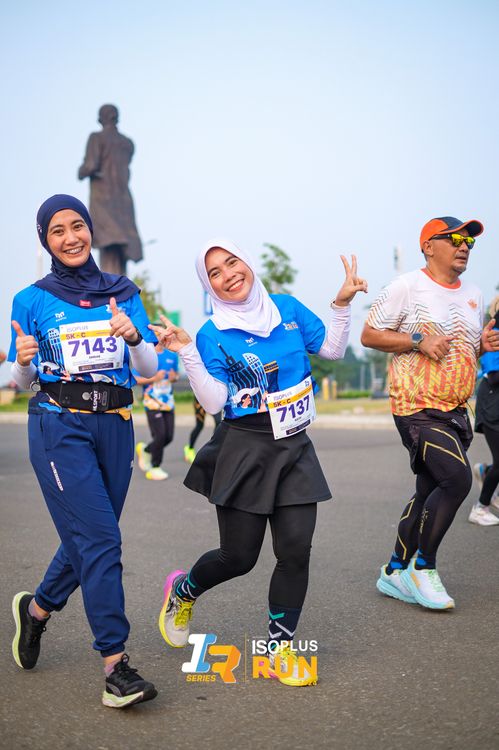Race photo from ISOPlus Run 2024 Jakarta