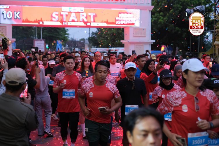 Race photo from Kediri Half Marathon 2025