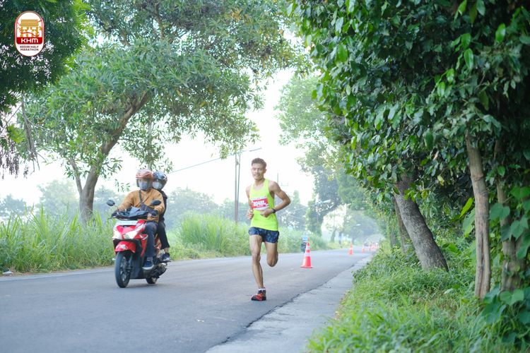 Race photo from Kediri Half Marathon 2024