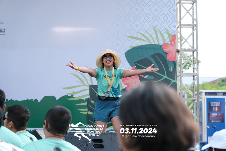 Race photo from Arutmin Borneo Run 2024