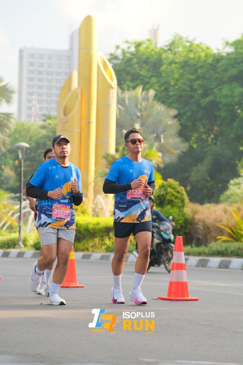 Race photo from Isoplus Run 2024 Surabaya