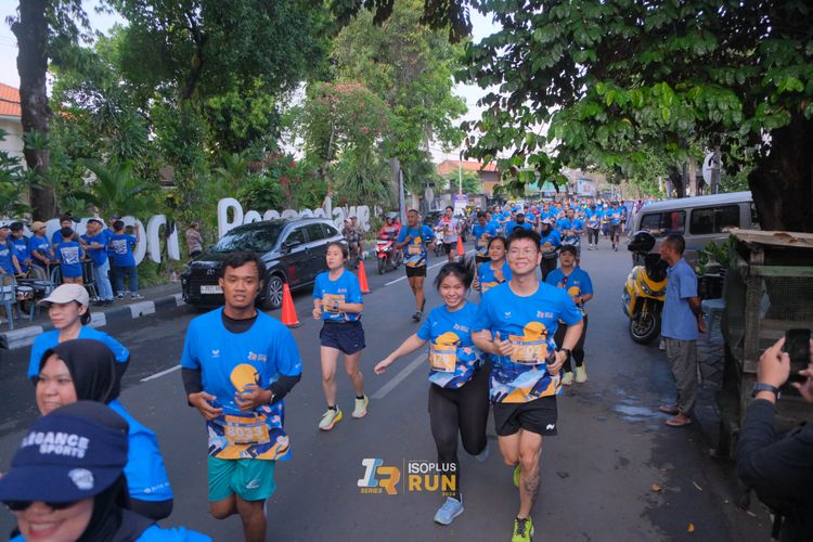 Race photo from Isoplus Run 2024 Surabaya