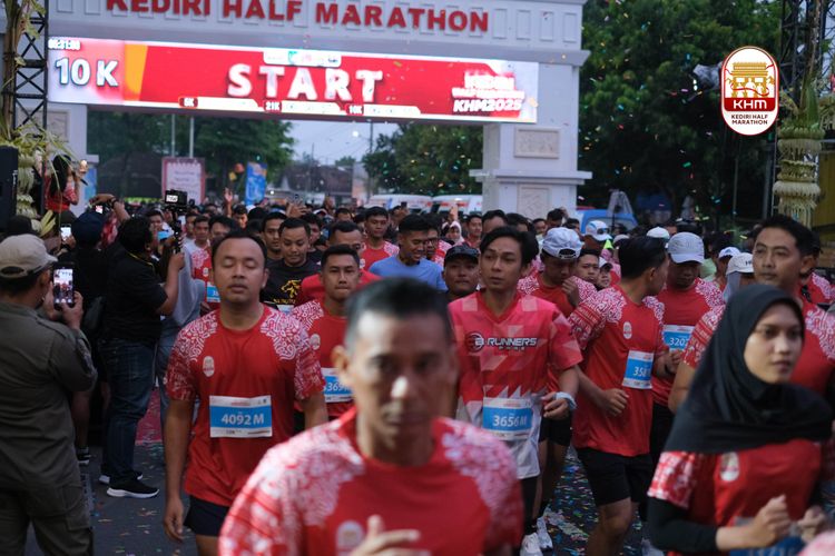 Race photo from Kediri Half Marathon 2025