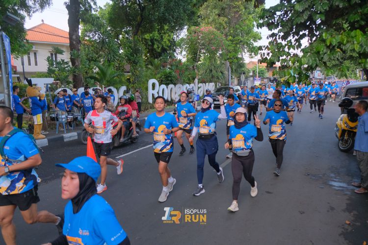 Race photo from Isoplus Run 2024 Surabaya