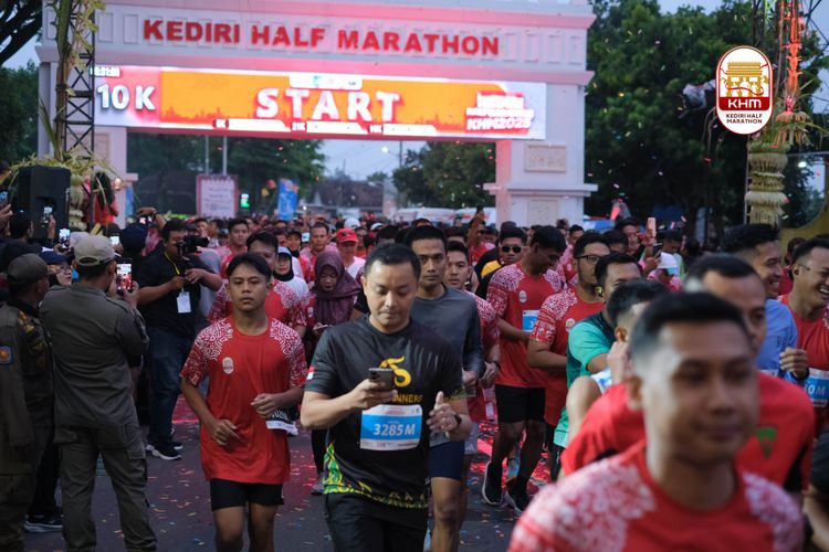 Race photo from Kediri Half Marathon 2025
