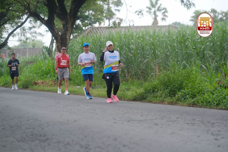 Race photo from Kediri Half Marathon 2025