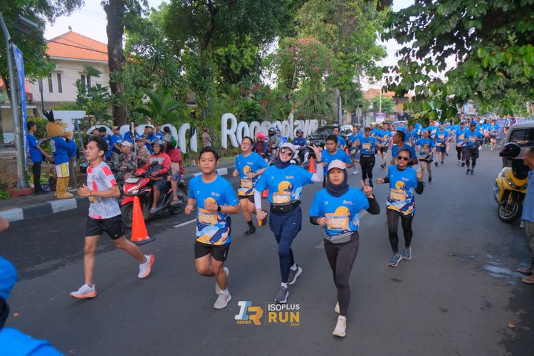 Race photo from Isoplus Run 2024 Surabaya