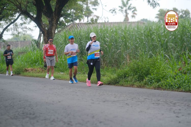 Race photo from Kediri Half Marathon 2025