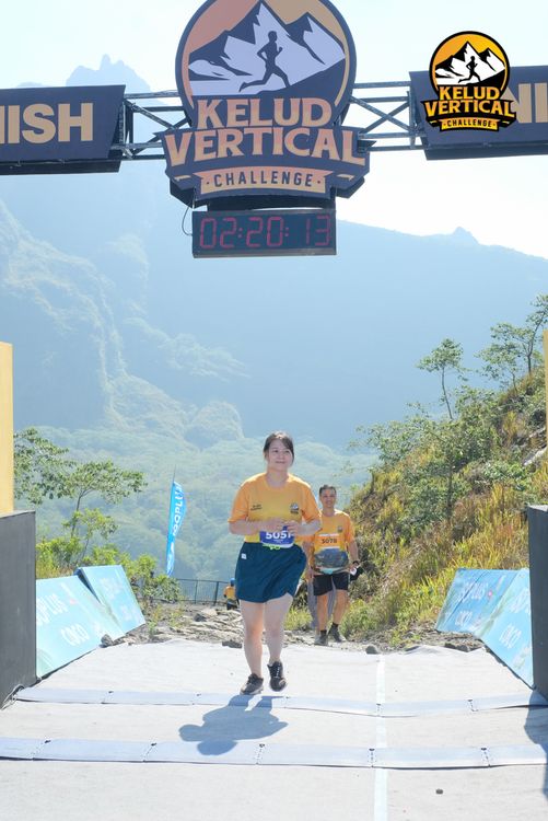 Race photo from Kelud Vertical Challenge 2024