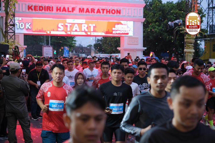 Race photo from Kediri Half Marathon 2025