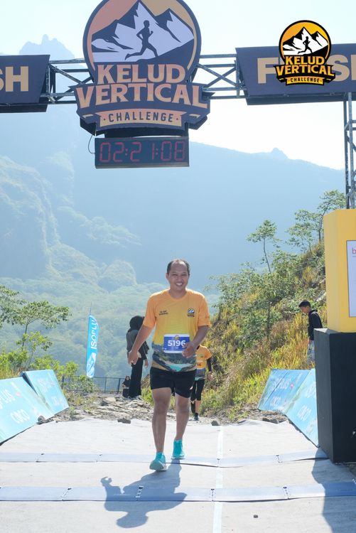 Race photo from Kelud Vertical Challenge 2024