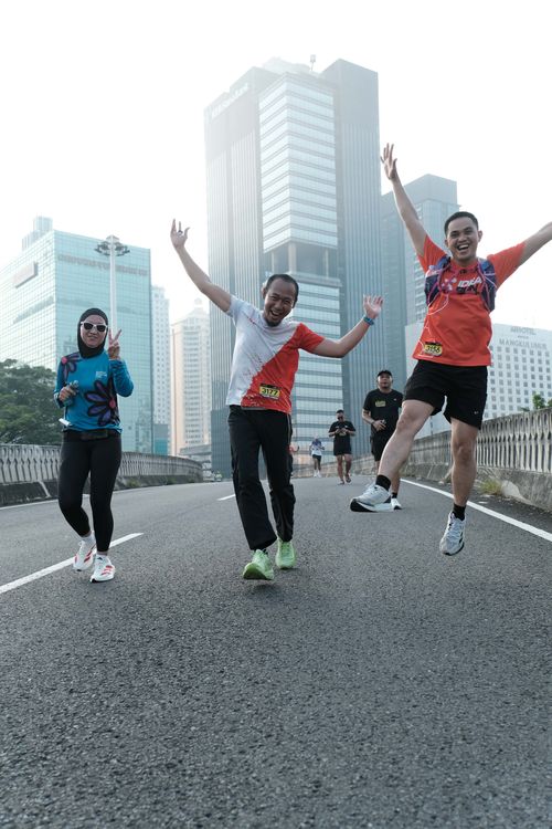 Race photo from MAKASSAR HALF MARATHON 2025 VIBES