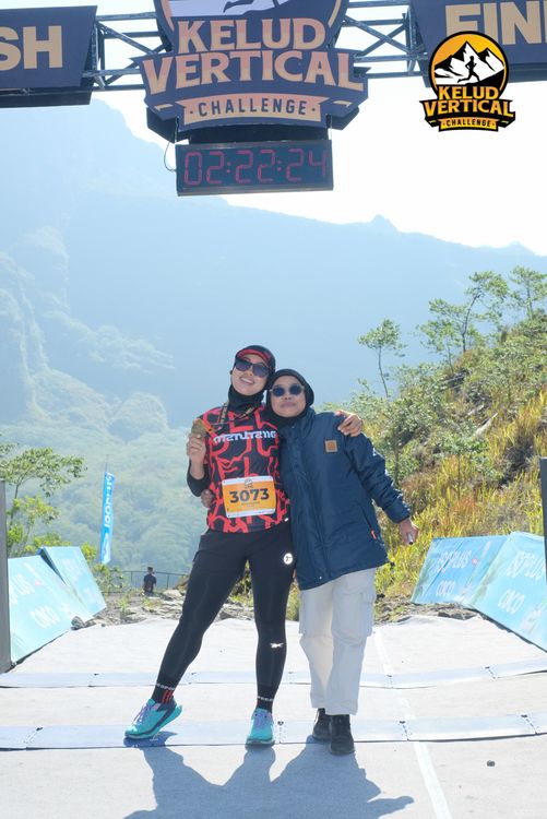 Race photo from Kelud Vertical Challenge 2024