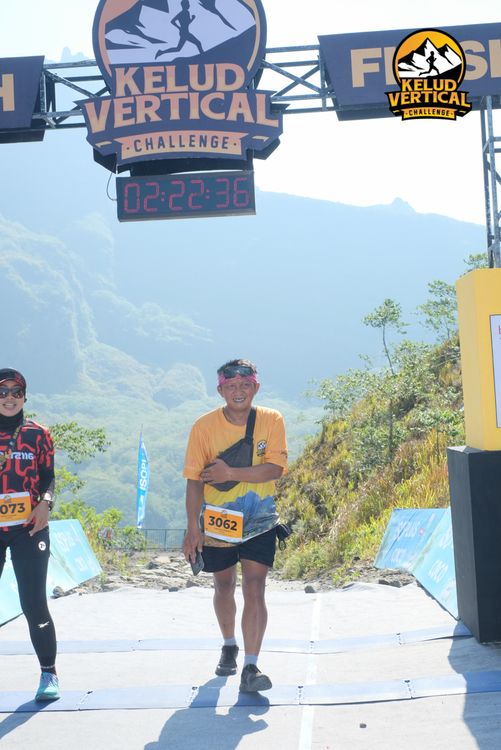 Race photo from Kelud Vertical Challenge 2024