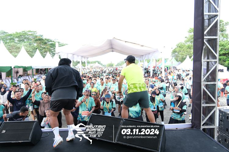 Race photo from Arutmin Borneo Run 2024