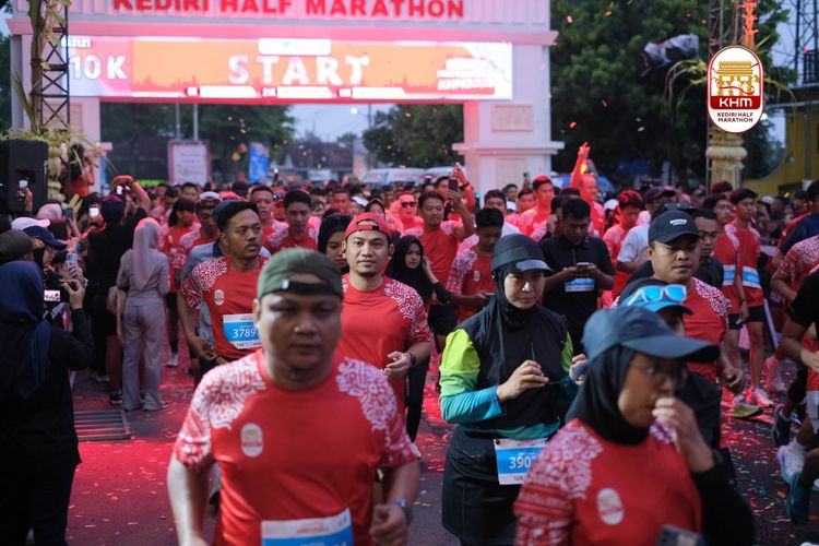 Race photo from Kediri Half Marathon 2025