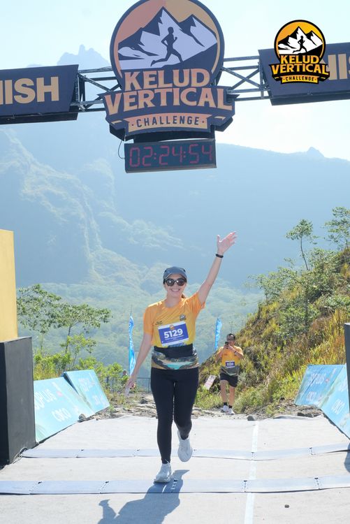 Race photo from Kelud Vertical Challenge 2024