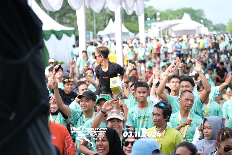 Race photo from Arutmin Borneo Run 2024