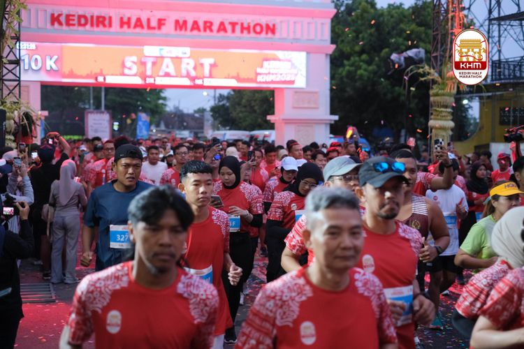 Race photo from Kediri Half Marathon 2025