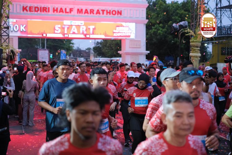Race photo from Kediri Half Marathon 2025