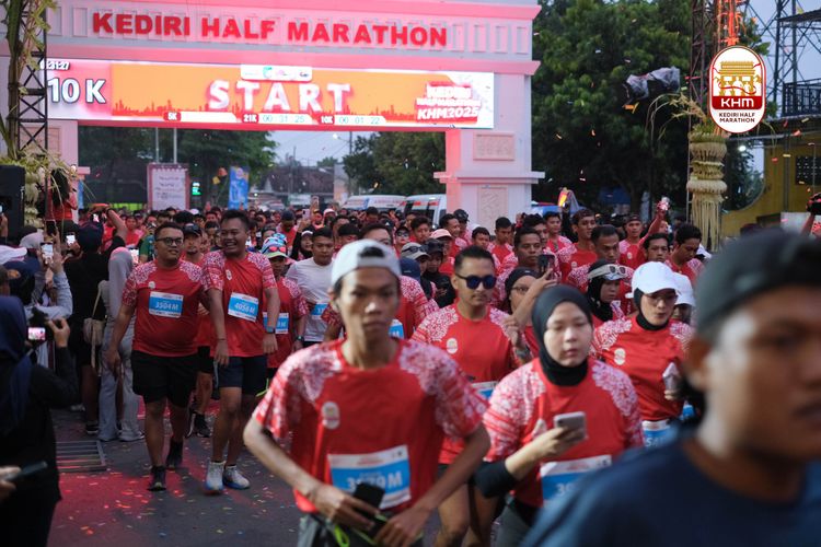Race photo from Kediri Half Marathon 2025