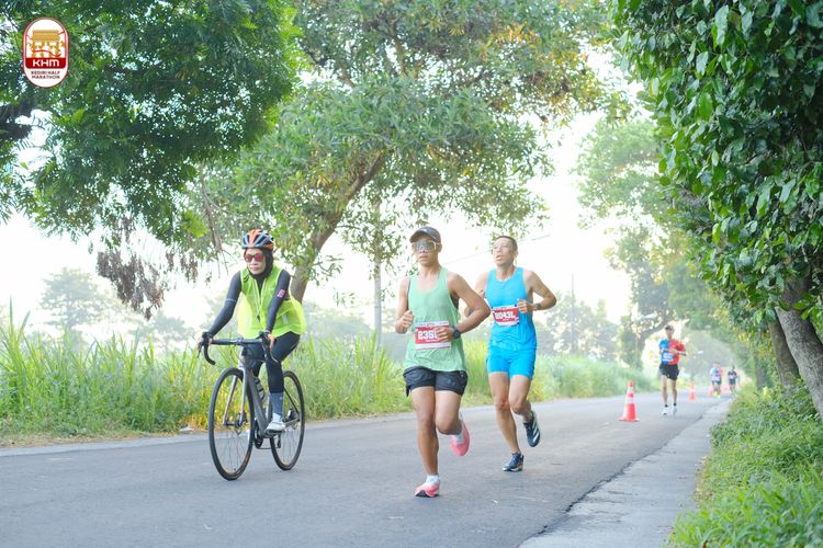 Race photo from Kediri Half Marathon 2024