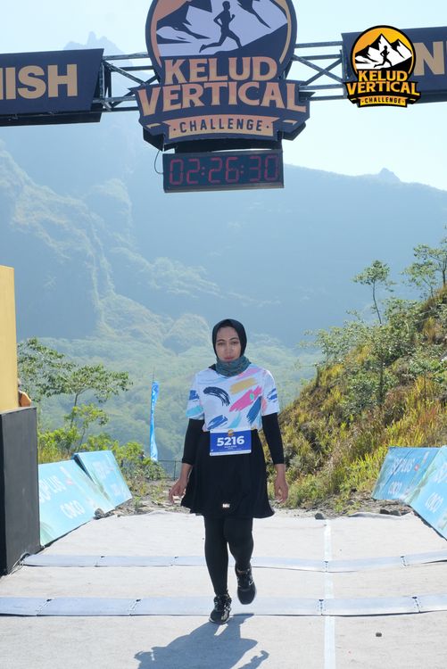 Race photo from Kelud Vertical Challenge 2024