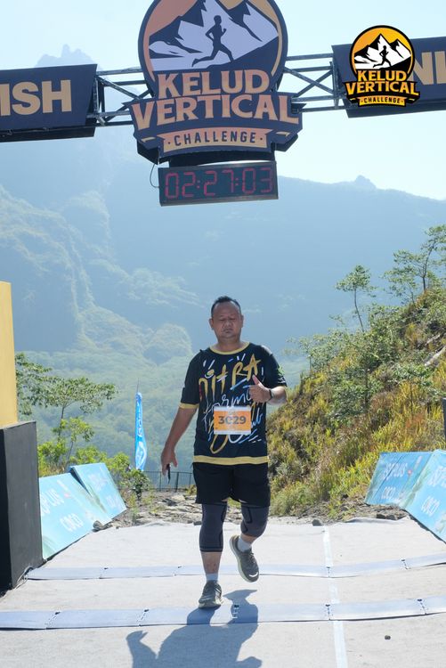 Race photo from Kelud Vertical Challenge 2024