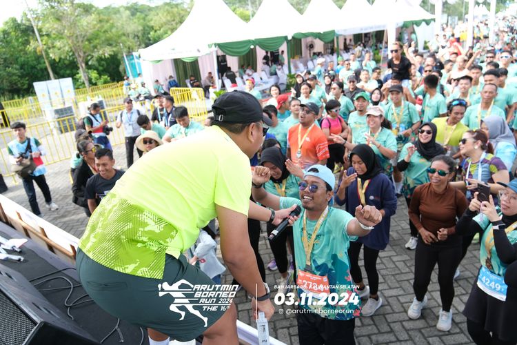 Race photo from Arutmin Borneo Run 2024