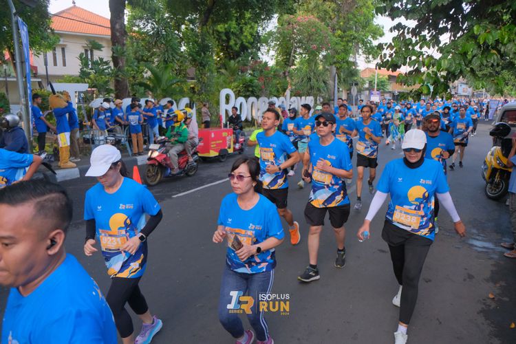 Race photo from Isoplus Run 2024 Surabaya