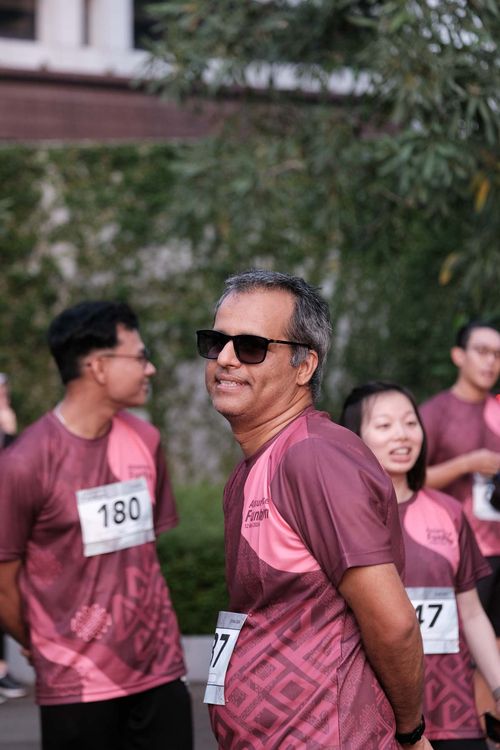 Race photo from Assurance Fun Run 2024