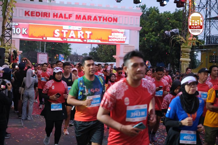 Race photo from Kediri Half Marathon 2025