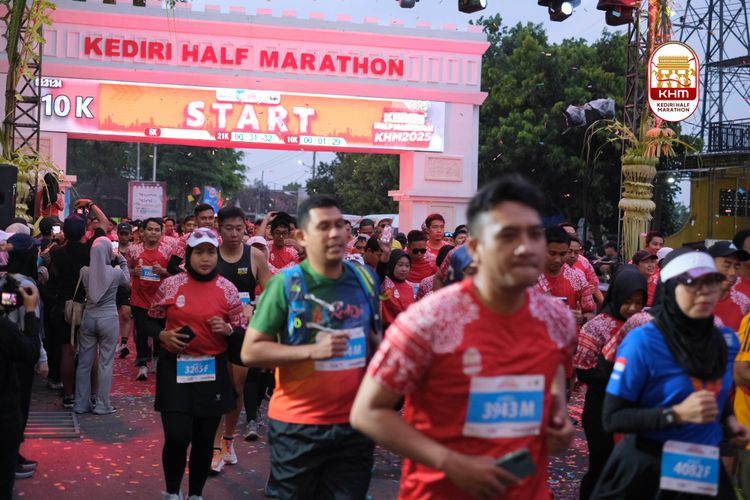 Race photo from Kediri Half Marathon 2025