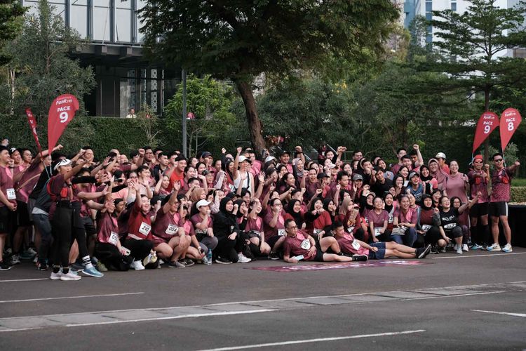 Race photo from Assurance Fun Run 2024