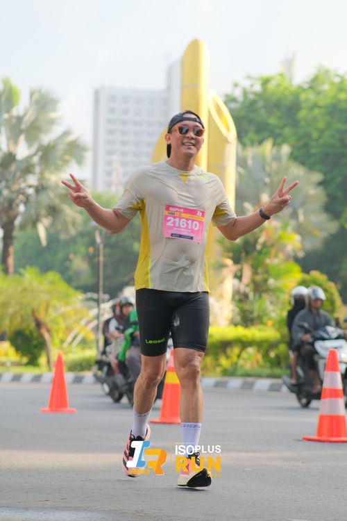 Race photo from Isoplus Run 2024 Surabaya