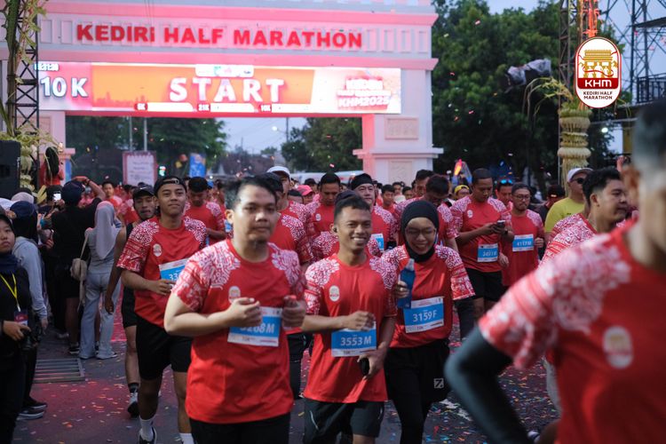 Race photo from Kediri Half Marathon 2025