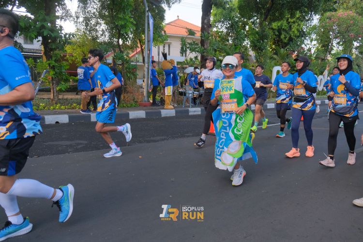 Race photo from Isoplus Run 2024 Surabaya