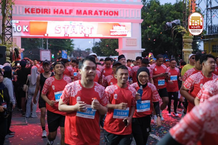 Race photo from Kediri Half Marathon 2025