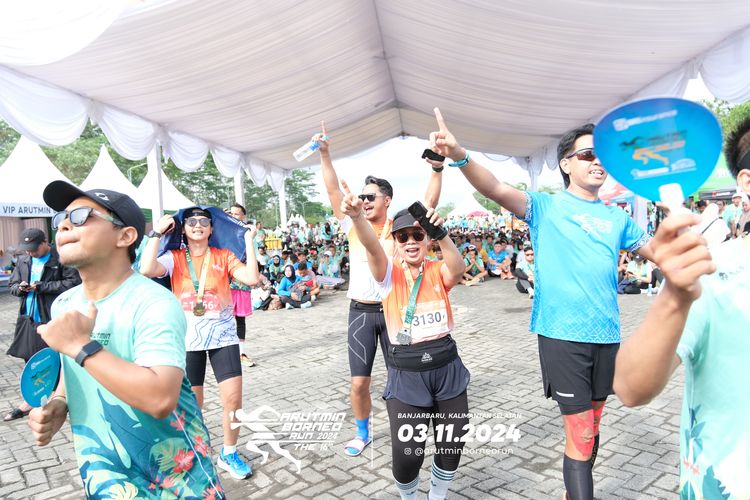 Race photo from Arutmin Borneo Run 2024