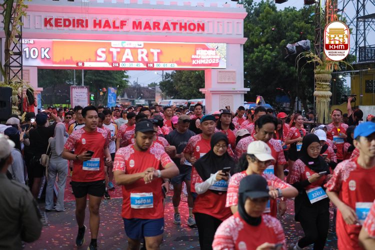 Race photo from Kediri Half Marathon 2025
