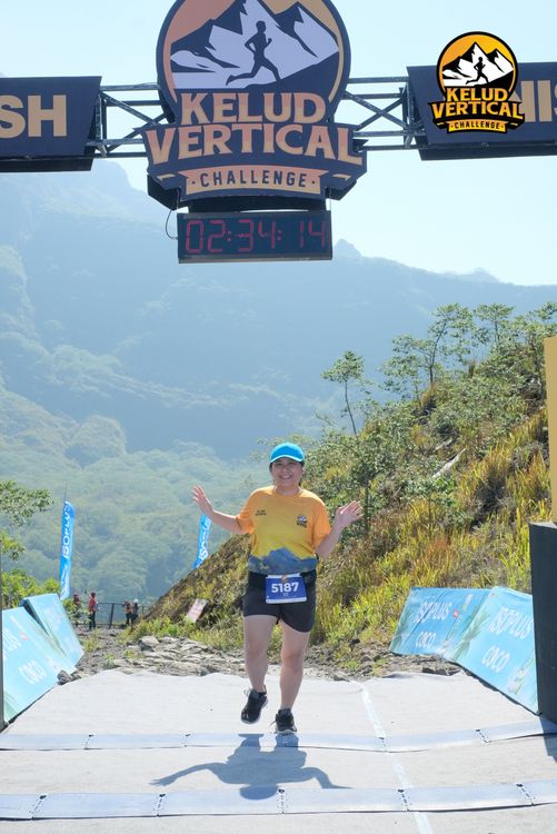 Race photo from Kelud Vertical Challenge 2024