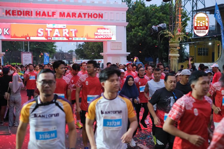 Race photo from Kediri Half Marathon 2025