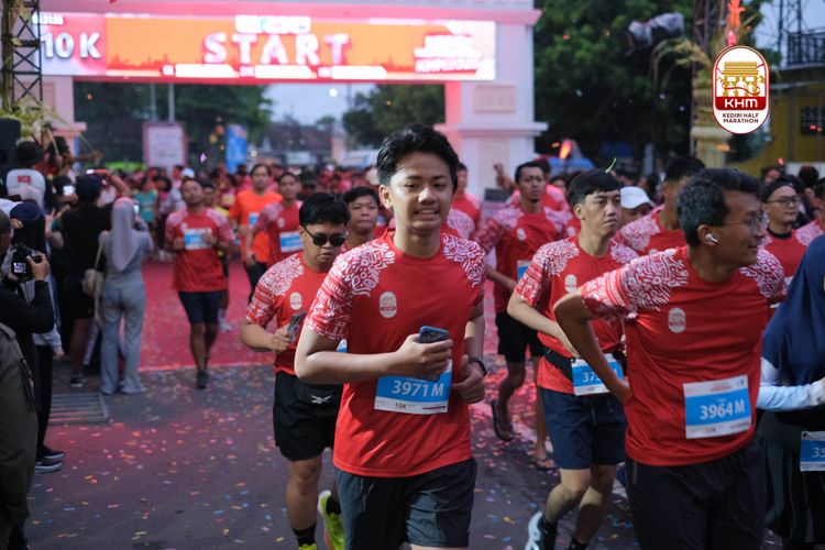 Race photo from Kediri Half Marathon 2025
