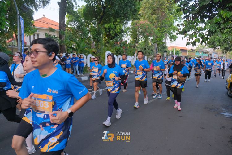 Race photo from Isoplus Run 2024 Surabaya