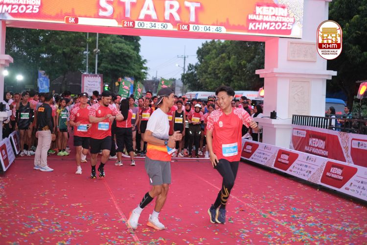 Race photo from Kediri Half Marathon 2025