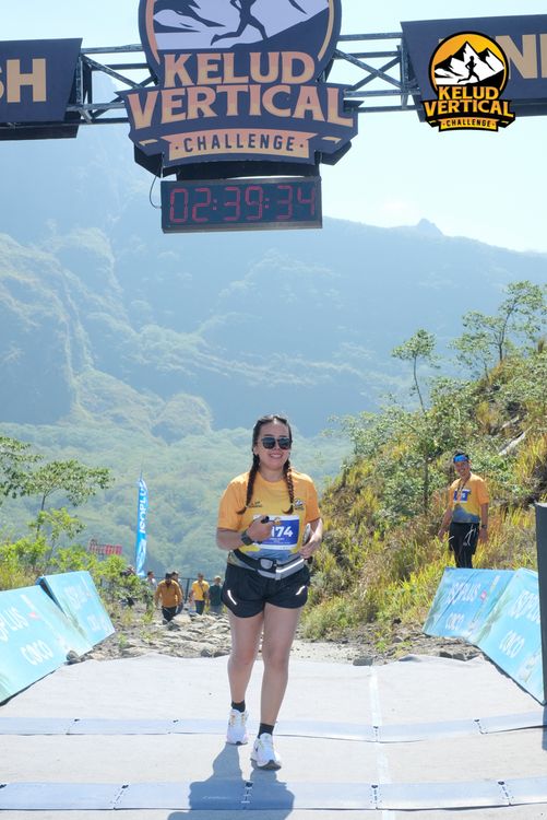 Race photo from Kelud Vertical Challenge 2024
