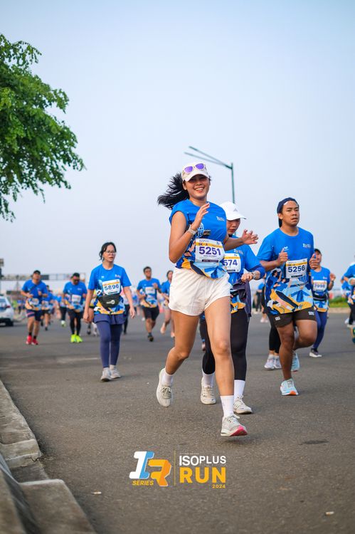 Race photo from ISOPlus Run 2024 Jakarta