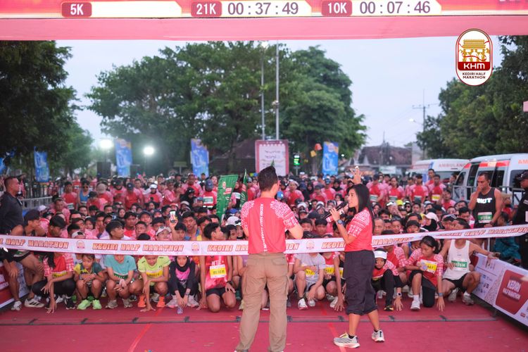 Race photo from Kediri Half Marathon 2025